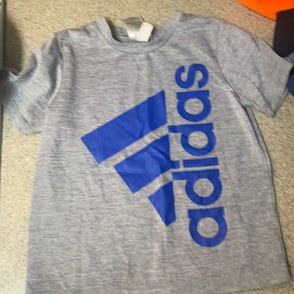 Adidas Tee Size 4T
